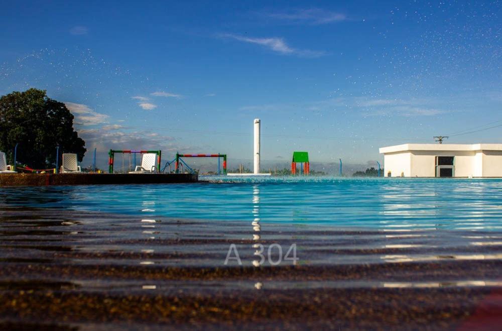 A 2km Del Parque Del Café Apartamento *